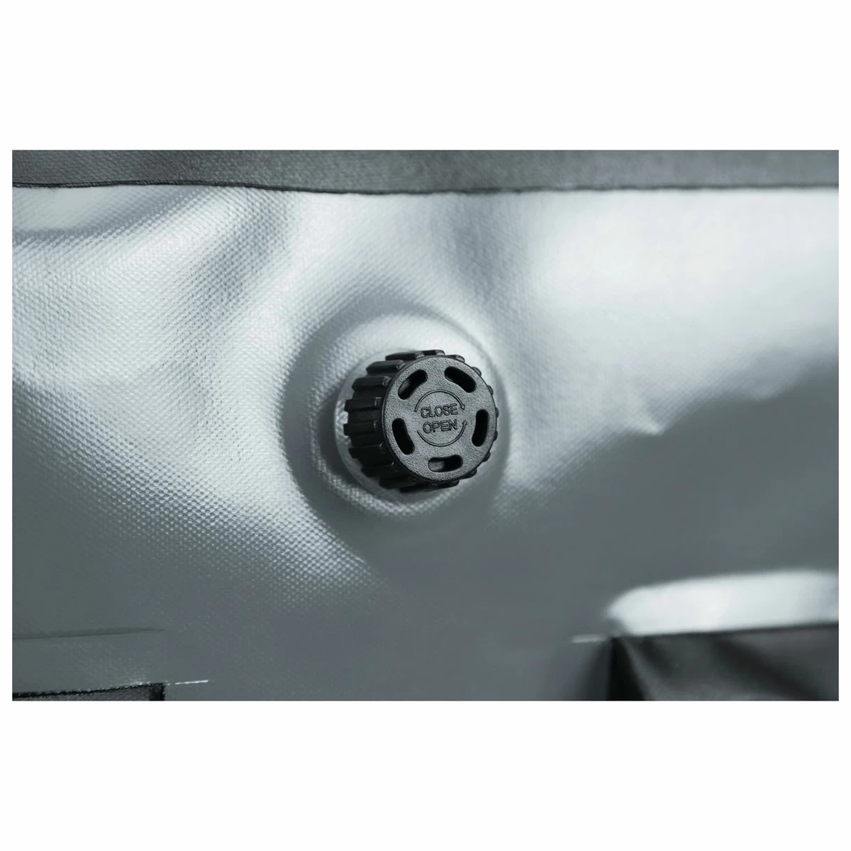 Kuryakyn Torke Dry Bag 25L Backpack 6 Kuryakyn Torke Dry Bag 25L Backpack - Image 5