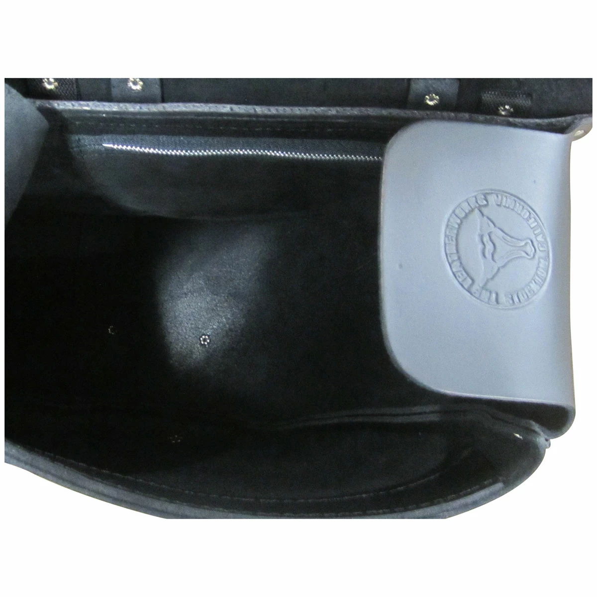 Leatherworks Inc. Leatherworks, Inc. Wide Angle Retro Saddlebags 4 Leatherworks Inc. Leatherworks, Inc. Wide Angle Retro Saddlebags - Image 2